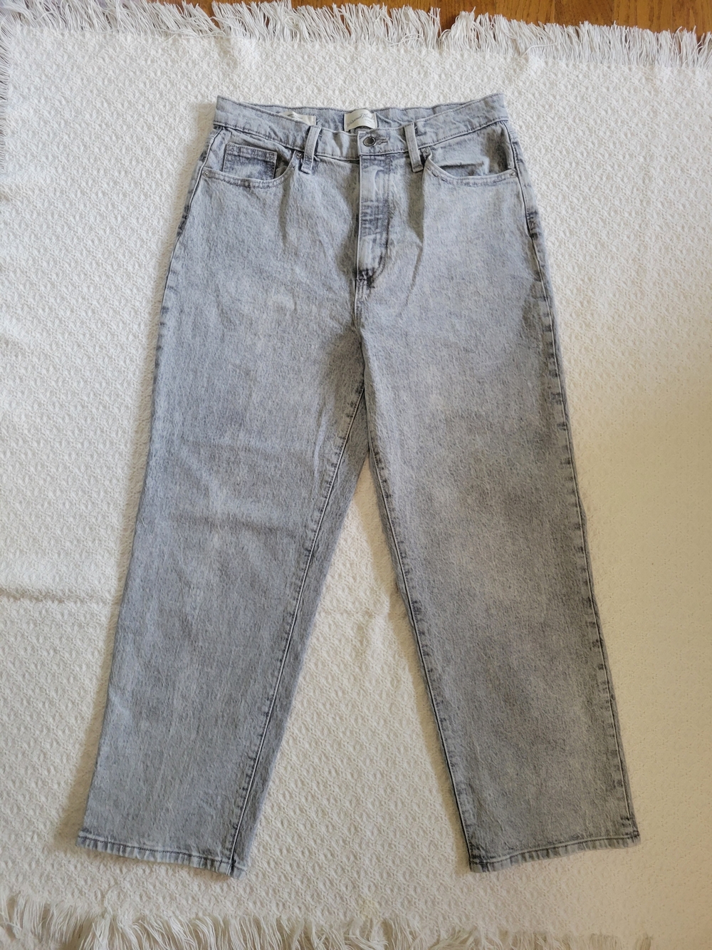 Universal Thread Light Gray Denim Jeans with Button Waist